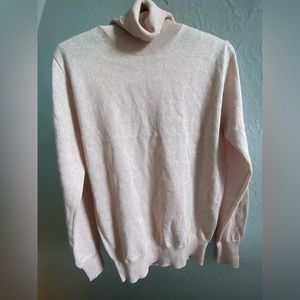 Uber Woman Light Pink Shimmer Turtle Neck Sweater